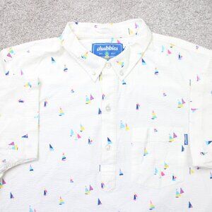 Chubbies Shirt Mens XL White Sailboat AOP Seersucker Nylon Stretch Short Sleeve